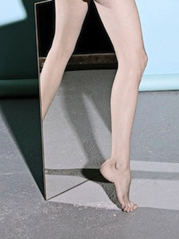 Mirrored Legs
