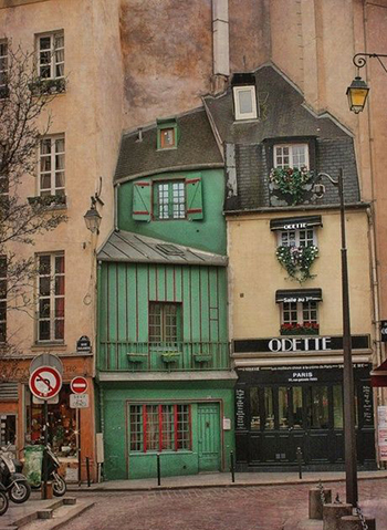 Beautiful Parisian Street